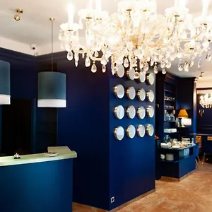 Petit Saint-honore Paris
