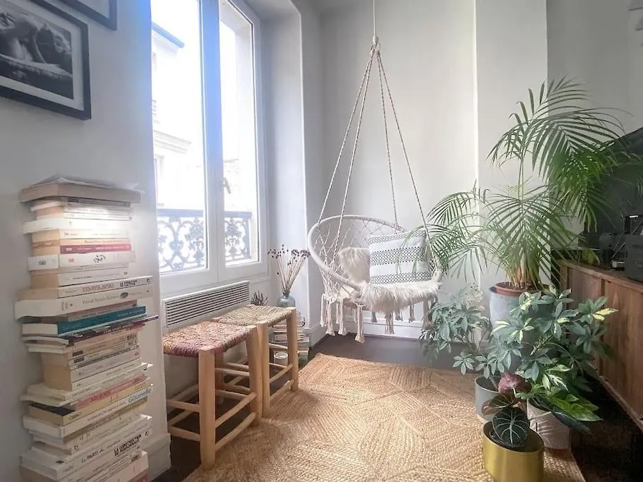 Arty & Charming Le Marais Apartment Paris 0*,