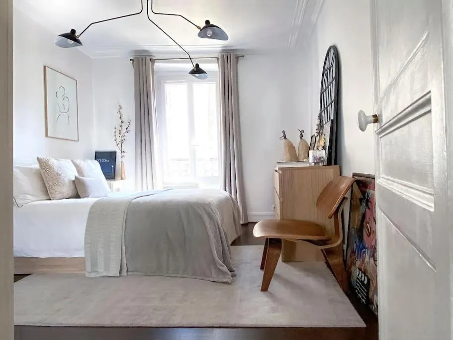 Arty & Charming Le Marais Apartment Paris